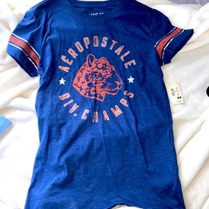 AĒROPOSTALE T- shirt